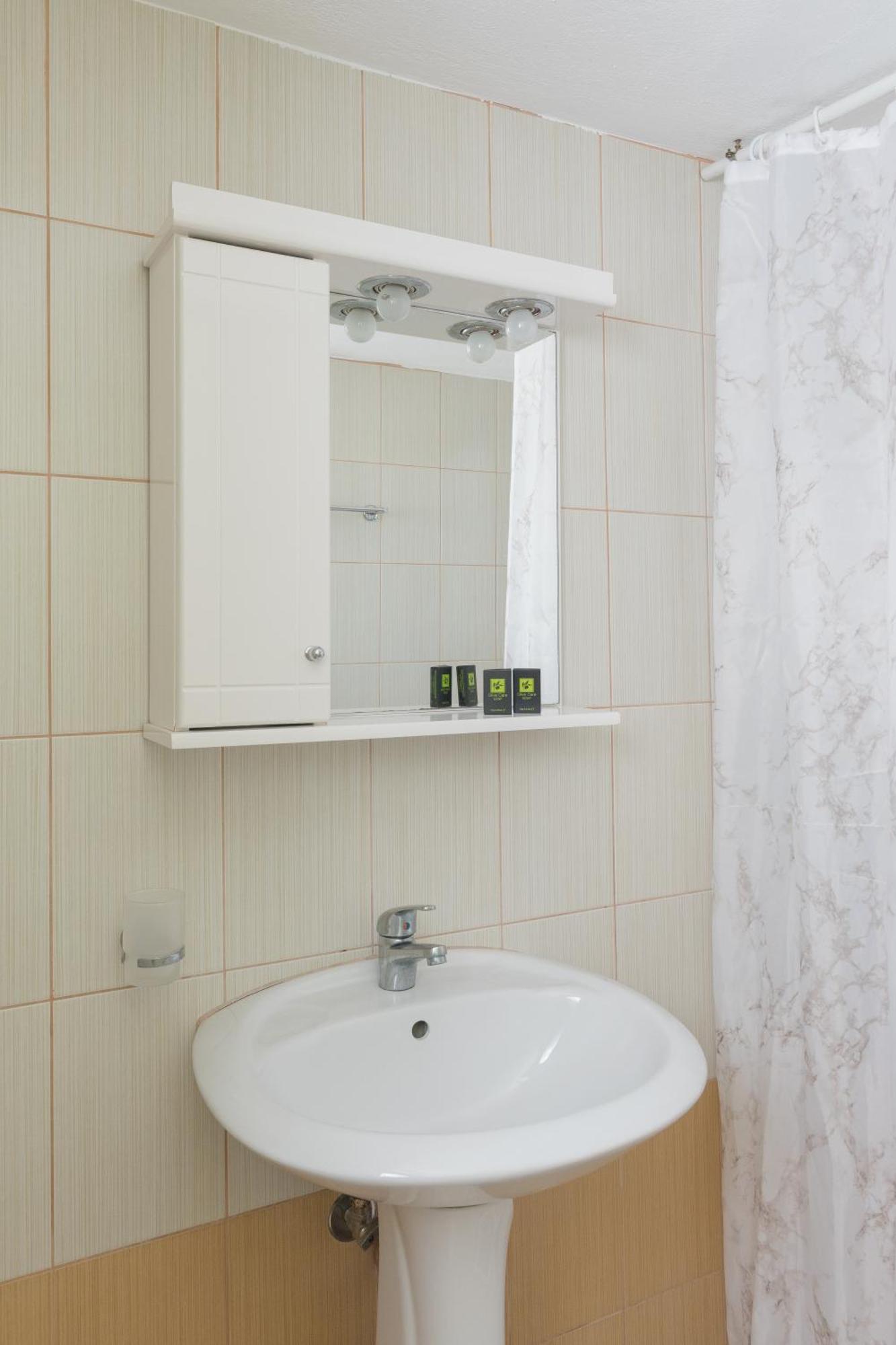 Esperis Apartment Livadi  Екстериор снимка
