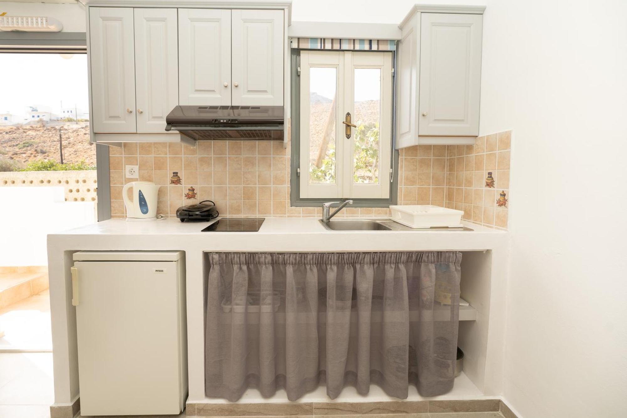 Esperis Apartment Livadi  Екстериор снимка